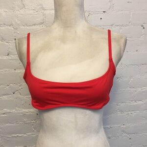 NWT Skims micro scoop bikini top in ruby size medium